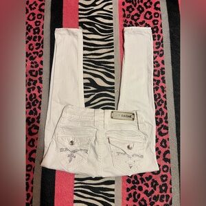 Rock revival low/mid rise skinny jeans